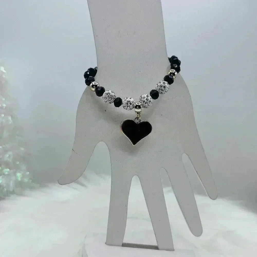 Black Beaded Bracelet Black Heart Pendant Bracelet